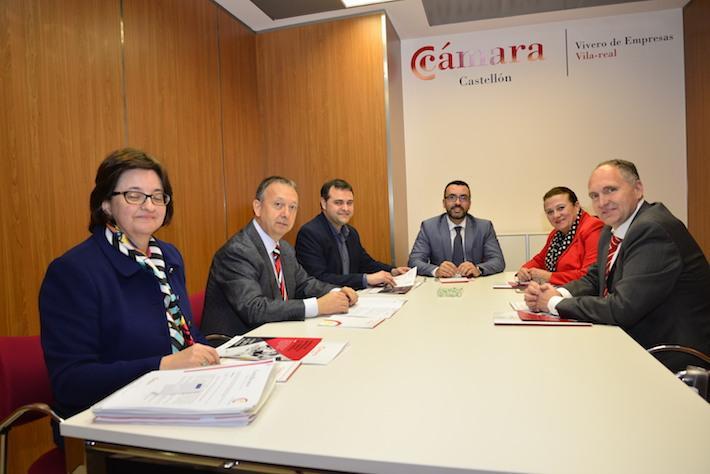 Benlloch i Ochando es reuneixen amb la Cambra de Comerç de Castelló per a donar un nou impuls als vivers locals