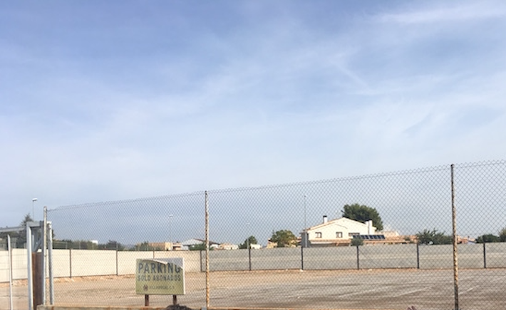 Compromís considera que l’esborrany del conveni del nou Campió Llorens perjudica els antics usuaris