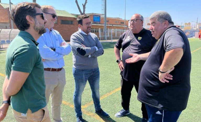 El Partit Popular de Vila-real denuncia la «urgència» de reformar el camp de futbol de Flors