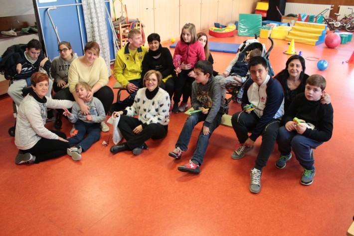 15 alumnes del Centre d'Educació Especial tornen a gaudir del Campus Natura