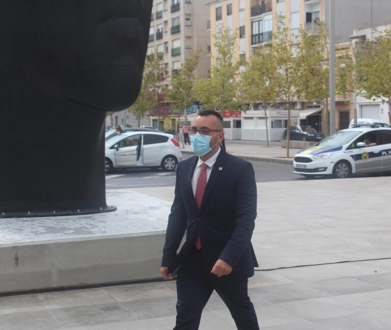 Benlloch suporta la campanya #yosoysolidarioconafacs pel Dia Mundial de l’Alzheimer