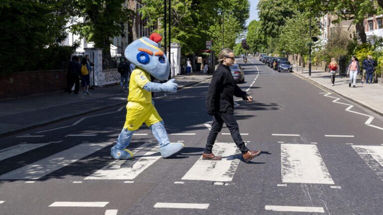 El Villarreal CF presentarà hui el seu himne del centenari amb Nacho Cano