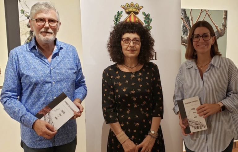 Inaugurada l’exposició «Ceps: Vida i Mort» de l’artista Claudia de Vilafamés