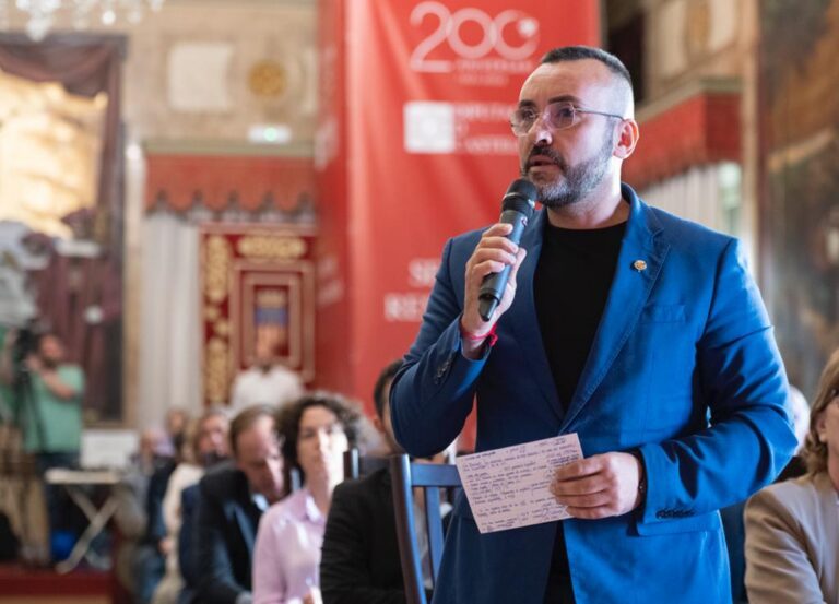 Benlloch assisteix a la 'V Cimera d'Alcaldesses i Alcaldes'