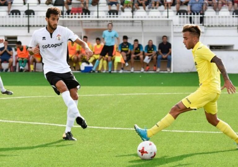 El Villarreal B guanya a l'Ontinyent i se situa líder en solitari del grup III de Segona B (0-1)