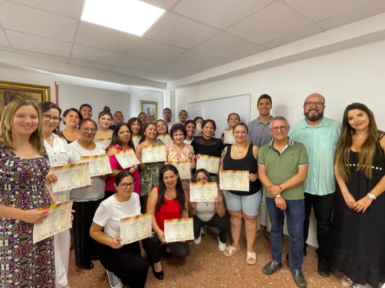 Vila-real clausura els cursos de valencià per a adults amb més de 40 participants