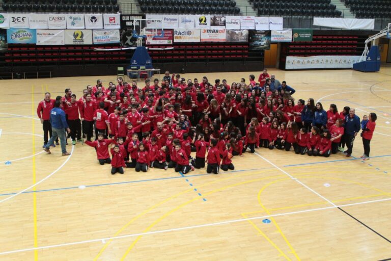 El CH Vila-real presenta els seus equips davant l'afició al Centre de Tecnificació