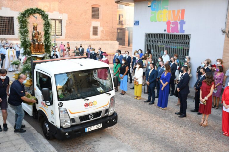 Vila-real trasllada la Mare de Déu de Gràcia a la seua ermita