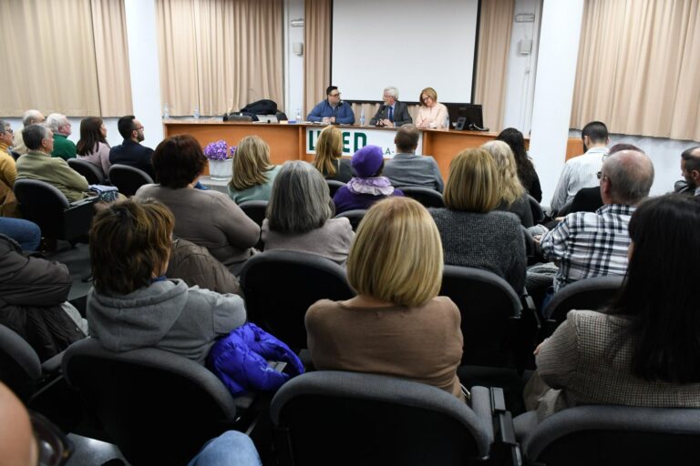 La xerrada '¿El feminisme és patrimoni de la humanitat?' homenatja a Carmen Alborch