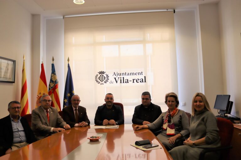 Vila-real destina 100.000 euros a la posada en marxa i manteniment del nou Pati de Càritas en 2023