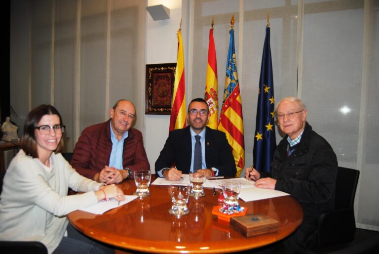 La comunitat franciscana rebrà 7.500 euros de l’Ajuntament pel 50é aniversari de la parròquia