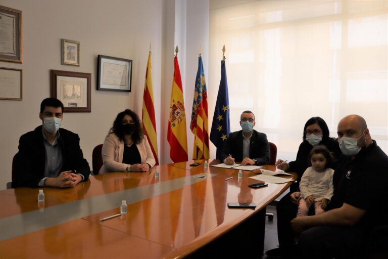 L’ajuntament col·labora amb 30.000 euros a la causa de la xicoteta Zoe