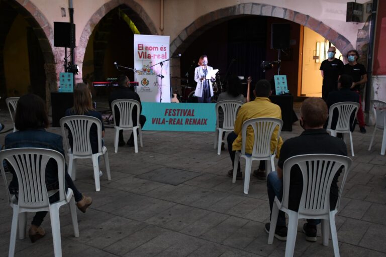 Vila-real viu un correllengua adaptat a la COVID-19, sense cercavila cívica i amb aforament limitat