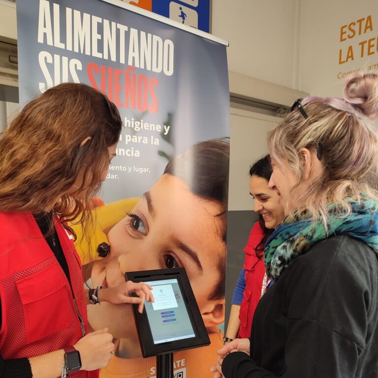 Campanya ‘digital’ de Creu Roja Vila-real i Consum per a oferir aliments i productes d’higiene per a la infància