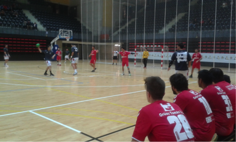 El CH Vila-real perd enfront del BM Agustinos per un clar 21-38