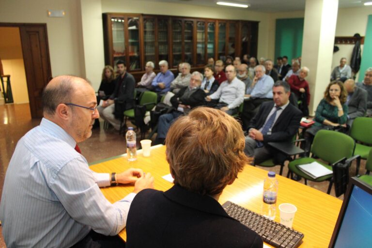 Els experts en matèria urbanística analitzen la regeneració de la ciutat