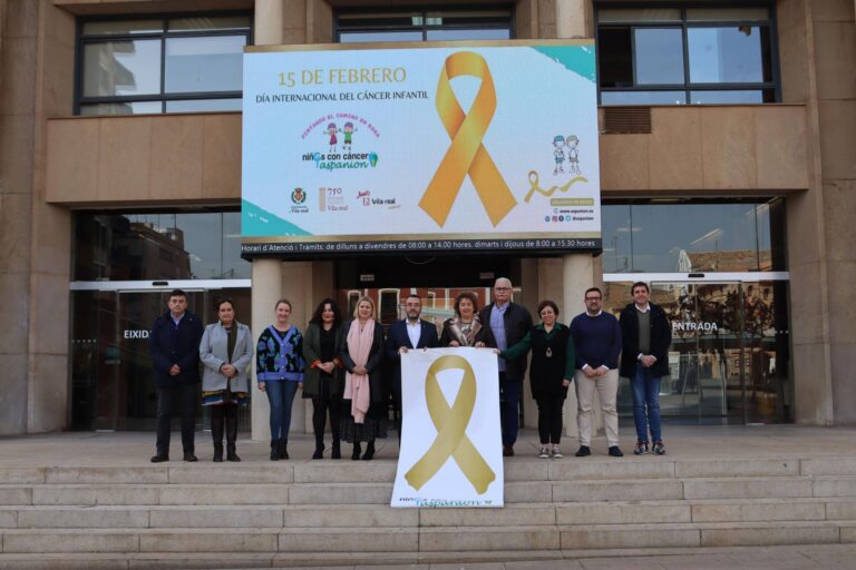 Vila-real commemora el Dia Internacional del Càncer Infantil