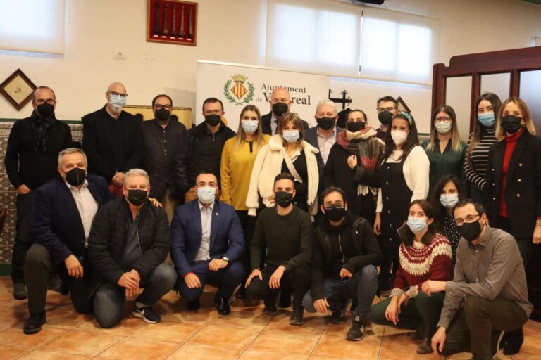 Els periodistes de Vila-real es reuneixen per celebrar Nadal i un nou any ple d’informació