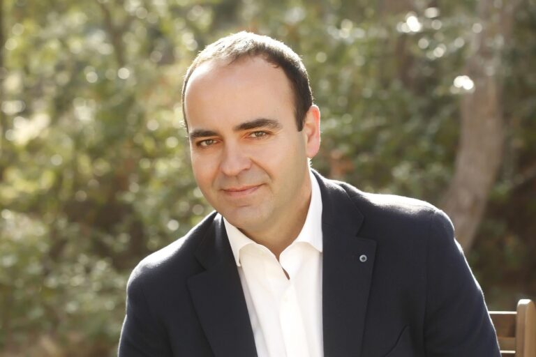 Ciutadans assegura que Educació "enganya" als vila-realencs amb l'EOI