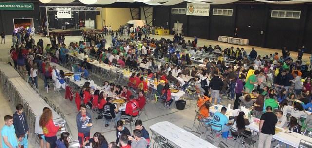 2.000 penyistes 'cuinen' els seus empedraos en un dels actes més multitudinaris de les festes de setembre