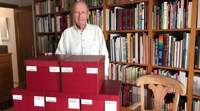 Vila-real reconeix la trajectòria i implicació amb la ciutat de l’humorista gràfic Quique amb la Medalla d’Or