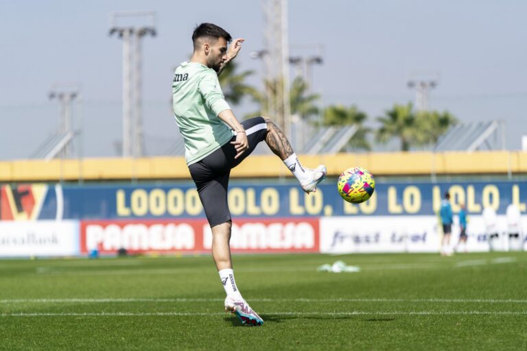 Baena treballa amb el grup i s’abstrau de l’incident del dissabte