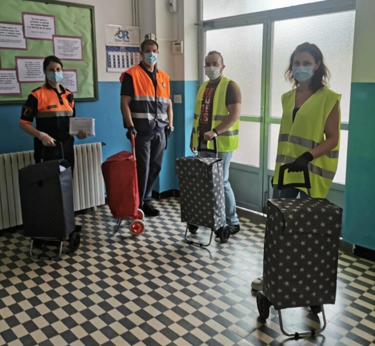 La desescalada comença a Vila-real amb el repartiment de 3.000 màscares