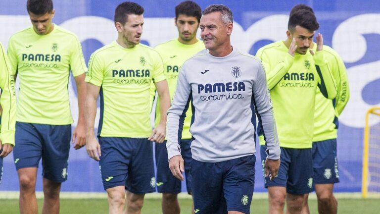 Escribá: "Podem passar si fem un bon partit enfront de la Real Sociedad"