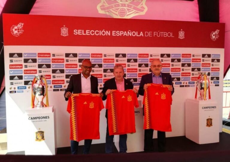 L'Estadi de la Ceràmica acull l'últim amistós de la Roja en territori espanyol abans de debutar en el Mundial 2018