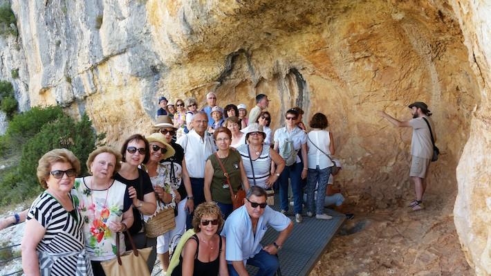 L'alumnat Sènior de Vila-real, Benicàssim i Almassora de la UNED va d'excursió a Tírig 