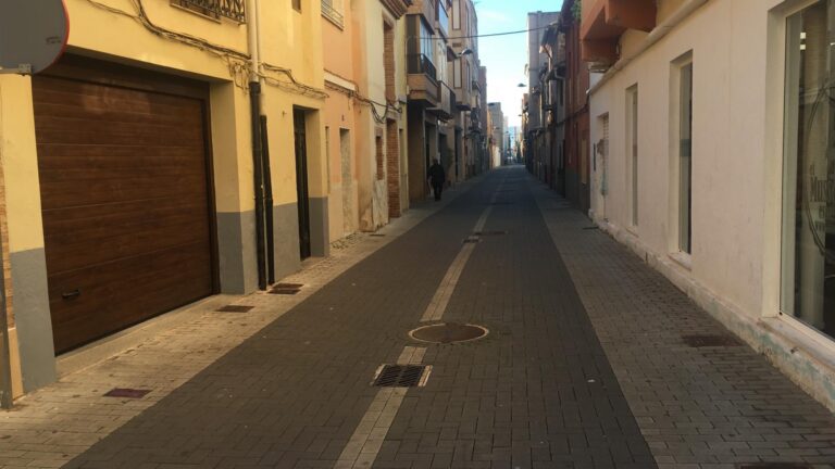 Si ve el revisor del gas a casa i no l’esperaves, no el deixes entrar, podria ser una estafa