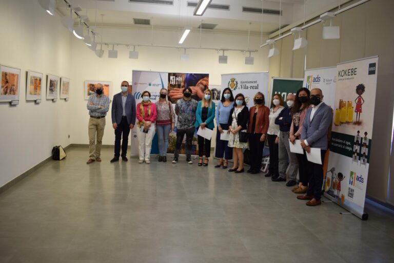 L'exposició 'Mujeres de Etiopia' obri les portes amb la col·laboració de la UNED