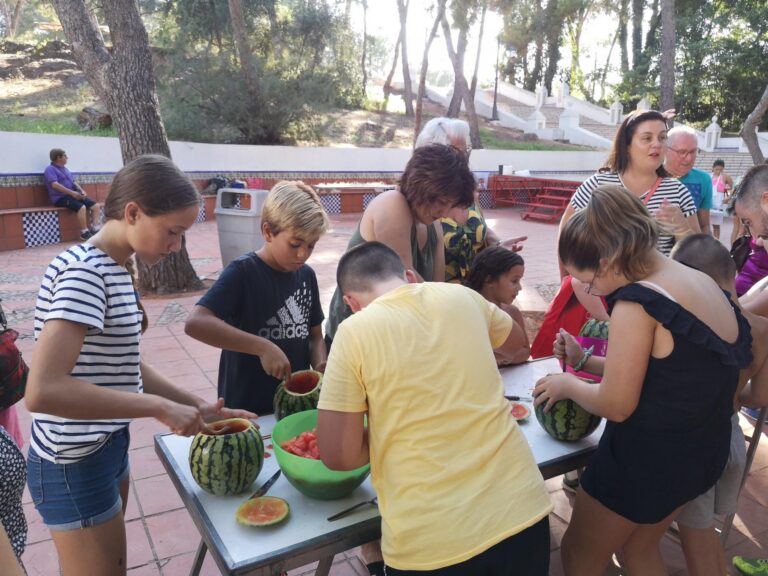 Vila-real acomiada la programació d’activitats de l’estiu al Termet amb la tradicional Festa del fanalet