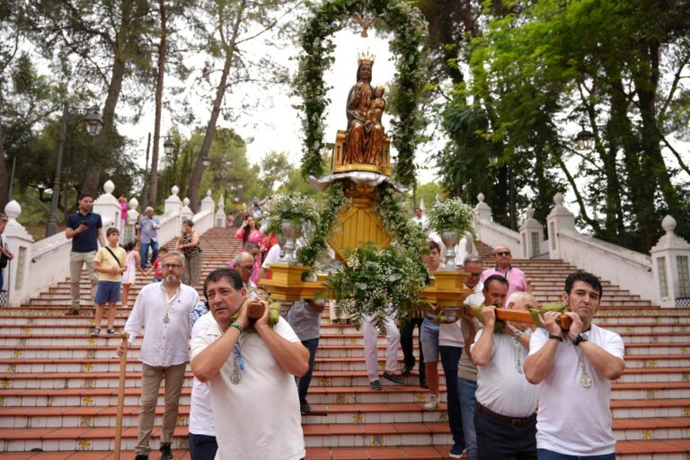 Vila-real uneix tradició i devoció per la Mare de Déu de Gràcia en la Festa del Termet