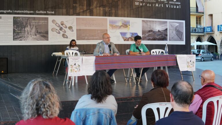 Inaugurada la I Fira d’Agroecologia i Sostenibilitat a la Plaça Major