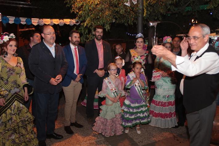 La Panderola tornarà a vestir-se de flamenc el pròxim cap de setmana per a acollir la sisena Fira d'Abril