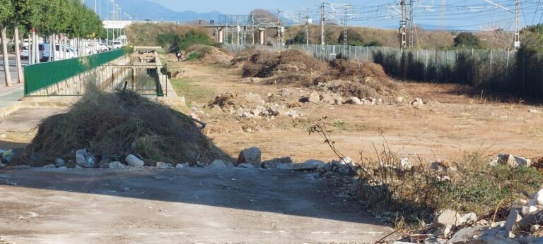 Vila-real creix amb un nou pàrquing públic gratuït per a 80 vehicles en l'avinguda de França