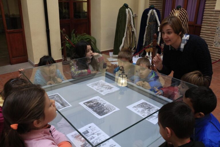 'Cultura i Tradicions de Nadal' perquè els escolars coneguen la tradició nadalenca de la ciutat de Vila-real