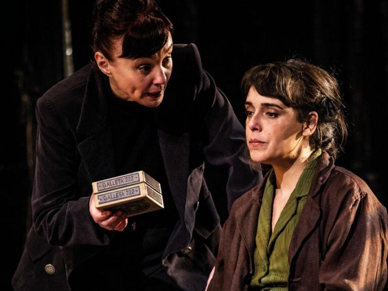 ‘El hombre almohada’ finalitza la programació cultural a Vila-real