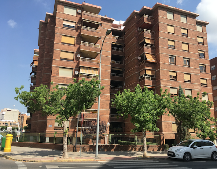 Incendi aquesta matinada en un edifici de l'Avinguda Francesc Tàrrega