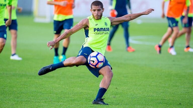 Jona Dos Santos aposta per "un partit complicat" a Bucarest