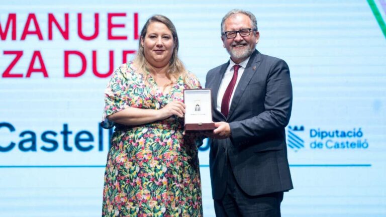 La Diputació de Castelló ret homenatge a José Manuel Llaneza