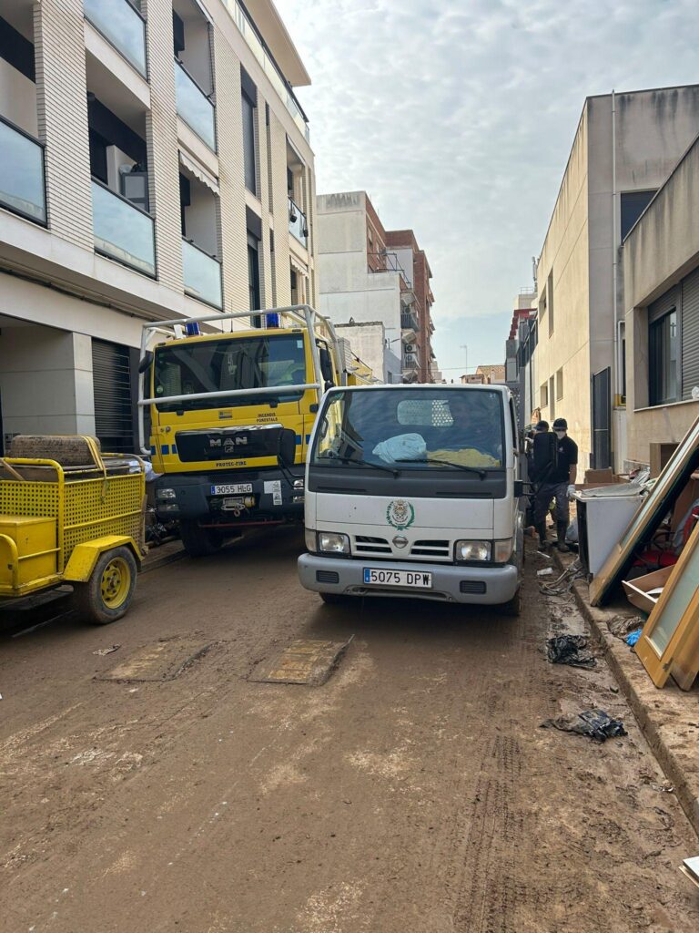 Vila-real es bolca amb els afectats de la DANA amb ajuda i suport tècnic