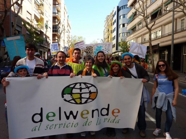 Apunta’t al Tardeo solidari a Vila-real ‘Educant per canviar el Món’