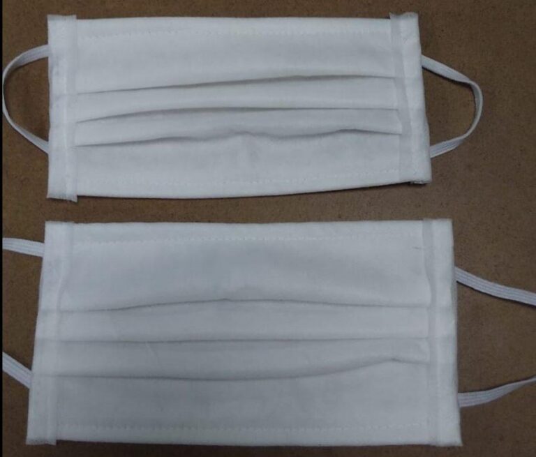 L'Ajuntament repartirà per correu a partir de la setmana vinent 6.000 màscares infantils i 10.000 d'adults 