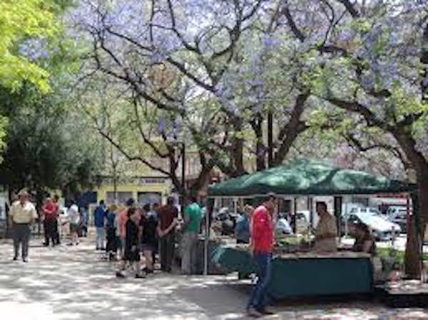 Torna el mercat d’antiguitats aquest diumenge després de l’aturada per la tercera onada de la covid-19