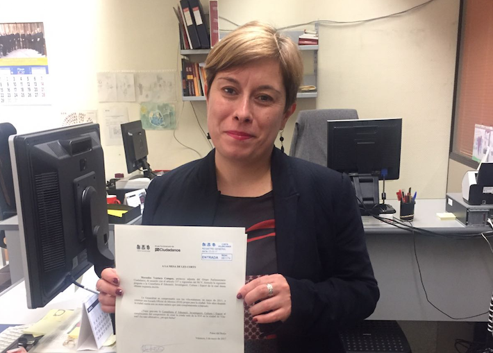 La portaveu de Cs a les Corts  pregunta a Marzà “quan es va construir l’EOI a Vila-real”