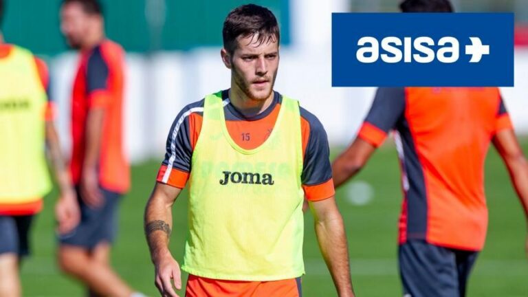 La lesió de Miguel Llambrich deixa la defensa del Vila-real sota mínims