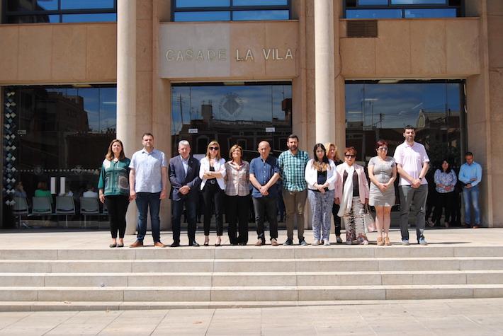 La corporació municipal guarda un minut de silenci pels atacs del dissabte en Londres