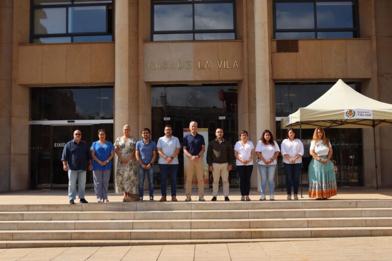 Vila-real mostra la seua solidaritat i el seu condol per la tragèdia de Múrcia